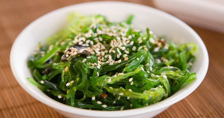 Conhece a Wakame? Veja mais sobre essa alga japonesa extremamente nutritiva