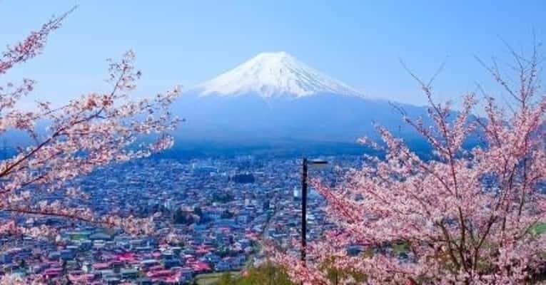 Yamamba: bruxa das montanhas é yokai do período Heian